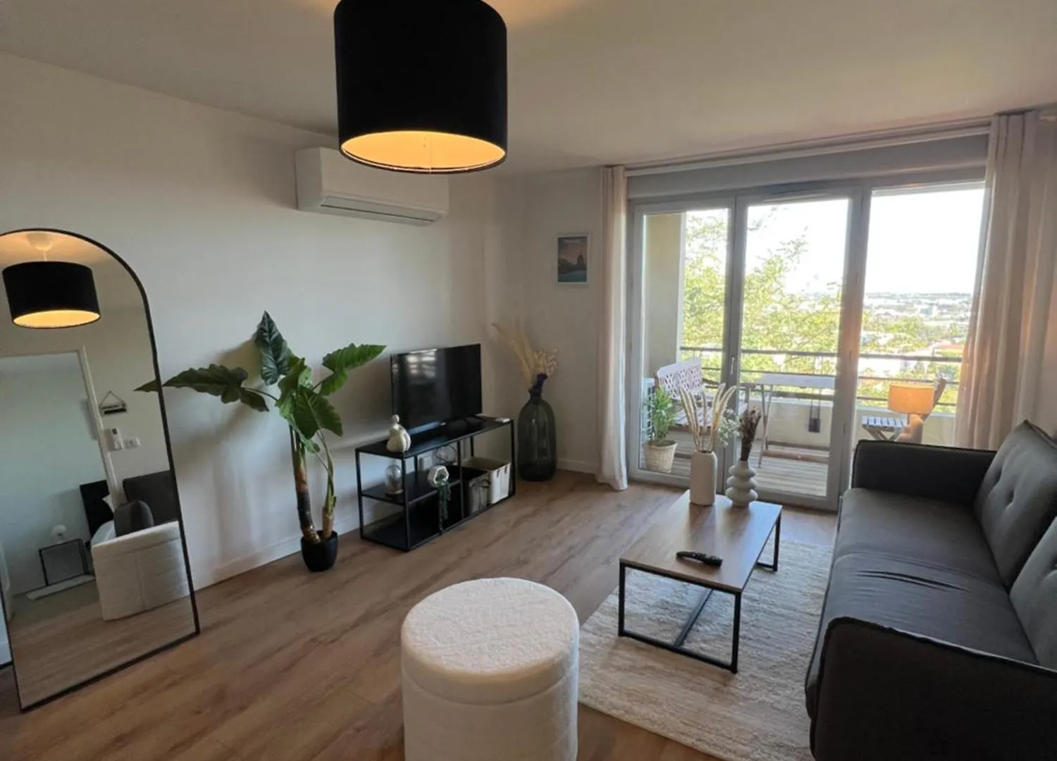 Le Balcon De Jeanne - T2 - Parking - Clim - Terrasse Apartment Toulouse 0*,  France