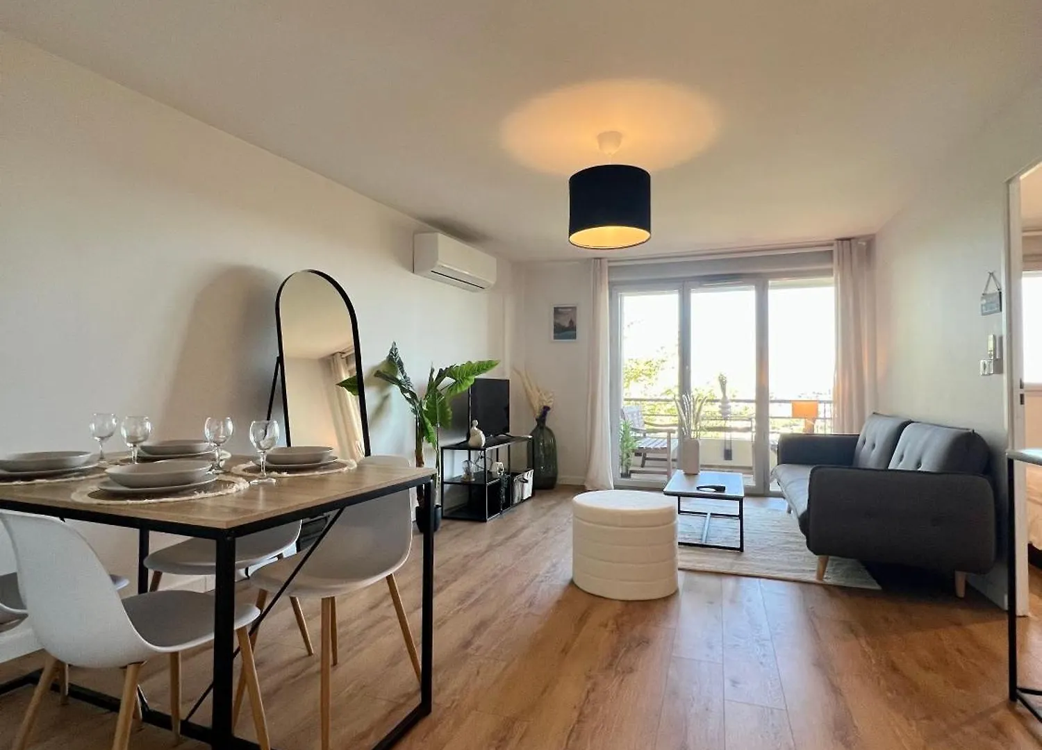 Le Balcon De Jeanne - T2 - Parking - Clim - Terrasse Apartment Toulouse France